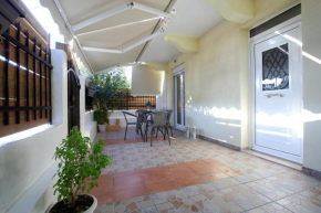 Neapolis Apartment